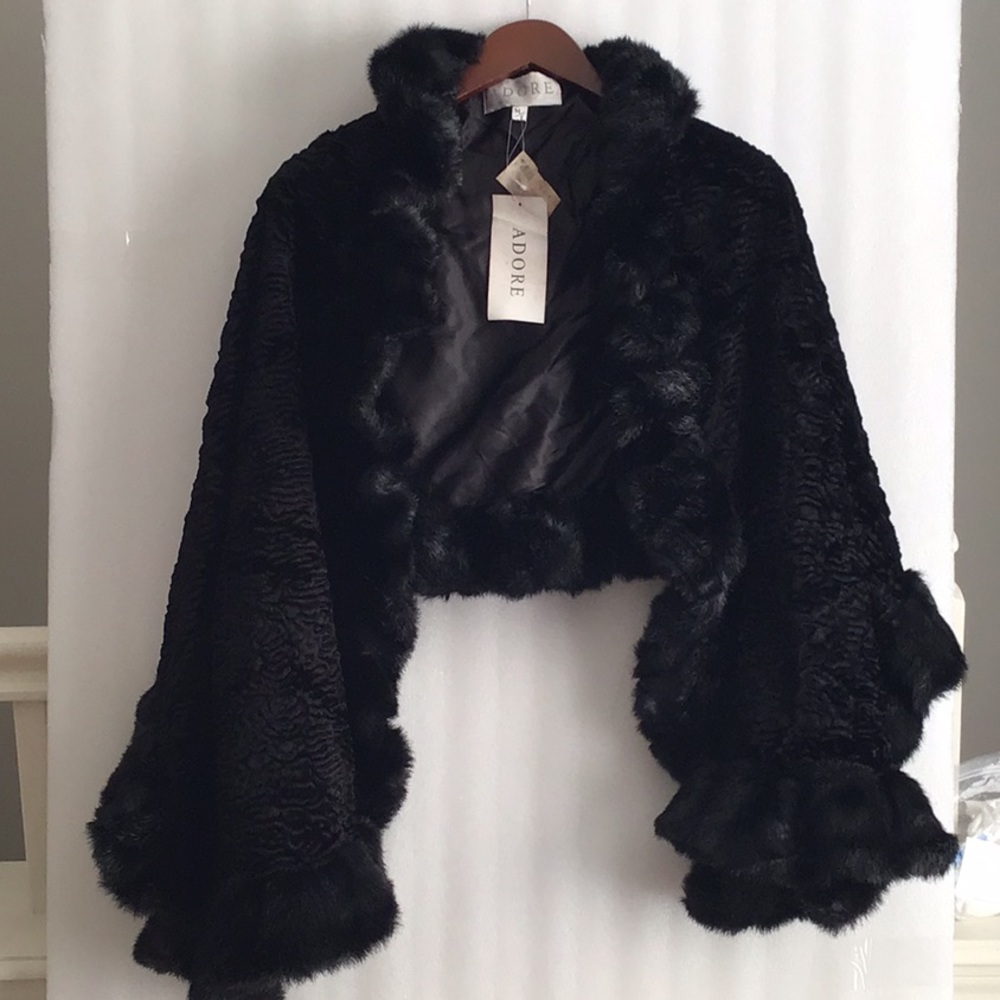 Faux fur shawl